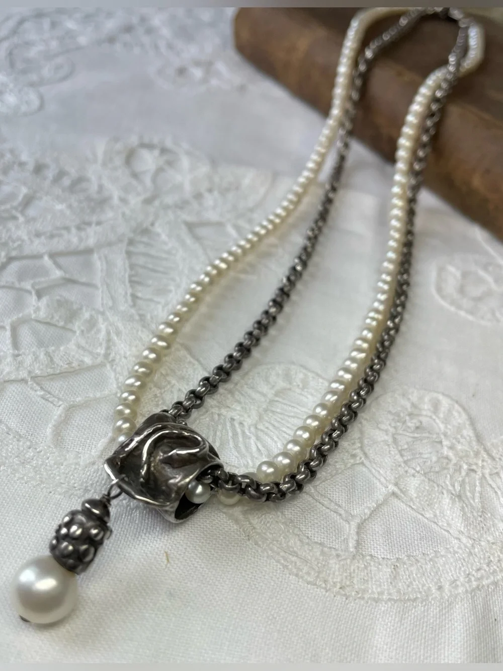 Vintage sterling silver chain & pearl necklace - Picture 3 of 7